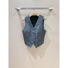 Valentino Vest